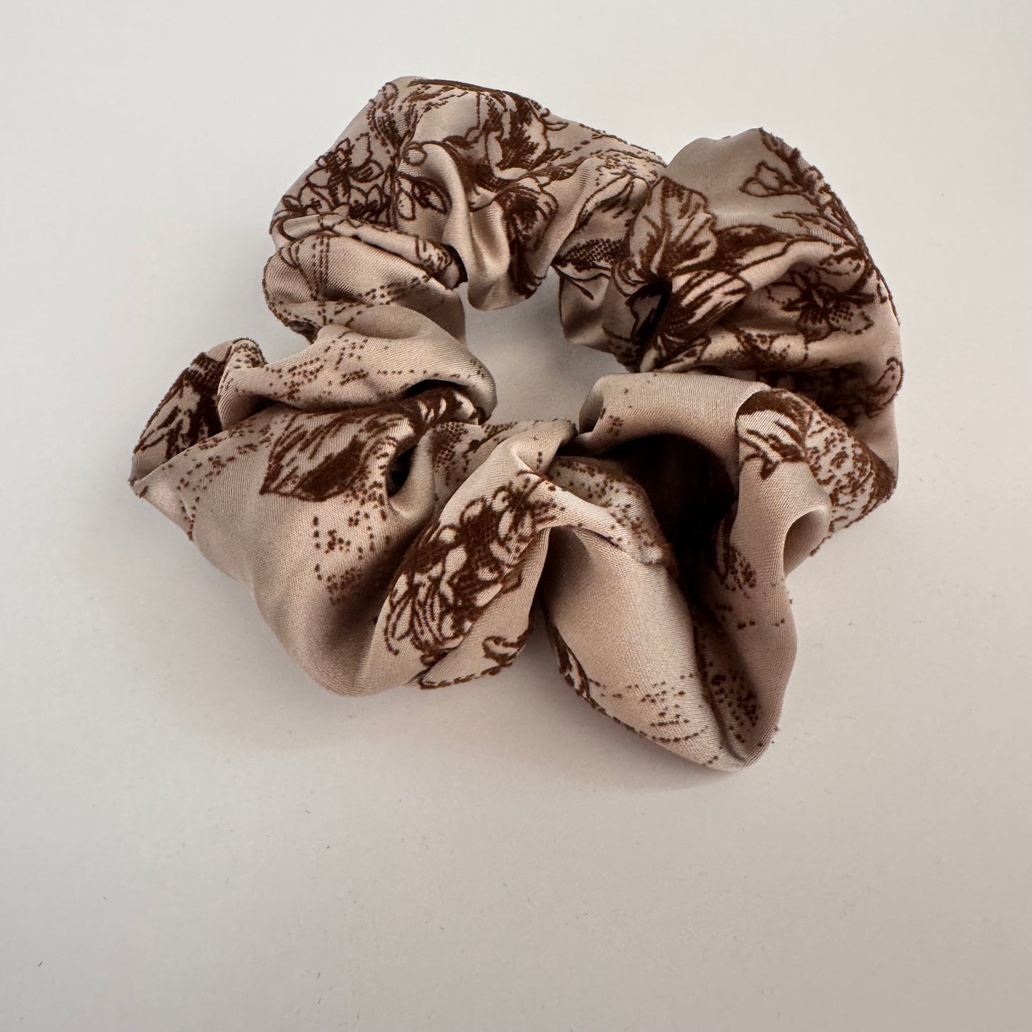 Fleur Mystique Scrunchie
